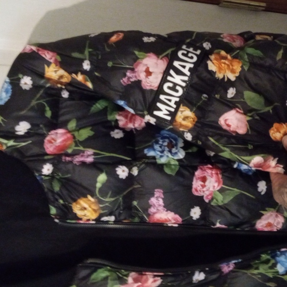 Mackage jacket - Picture 2 of 3
